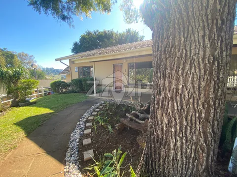 Townhouse in Waterfall — photo 1 of 31
