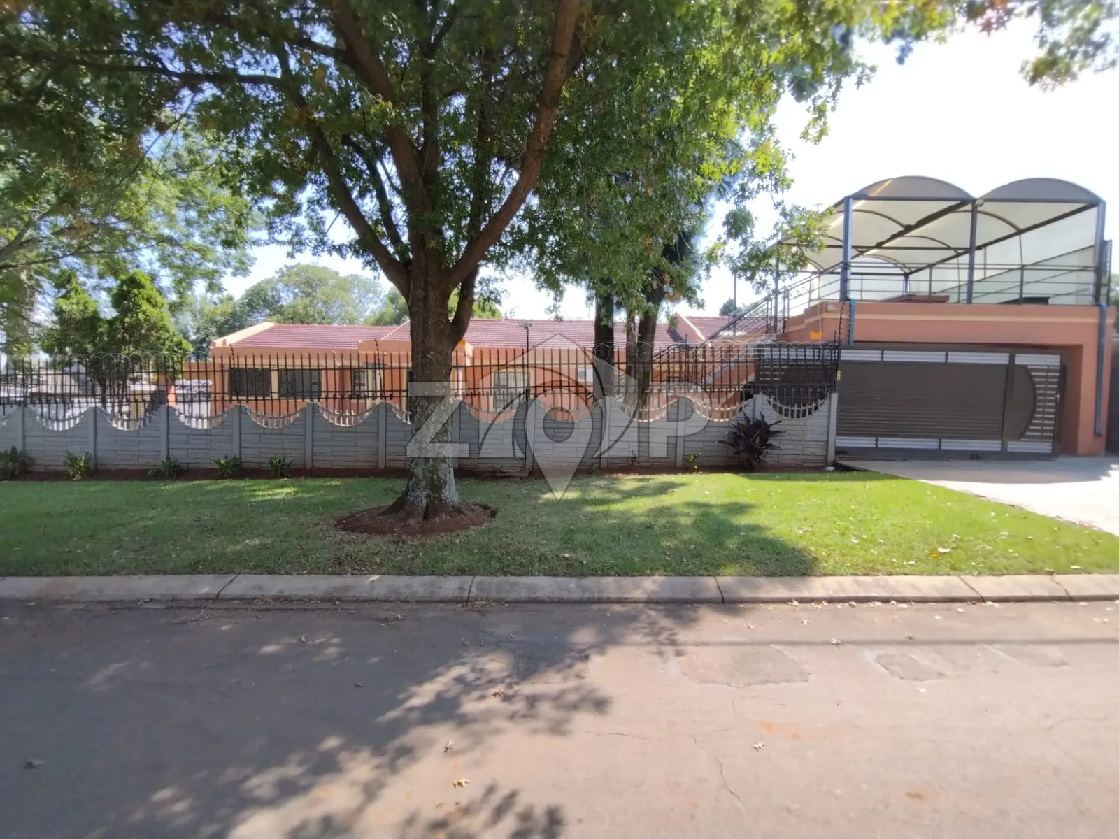 Renovated Elegance with Space, Style & Entertainment Bliss”