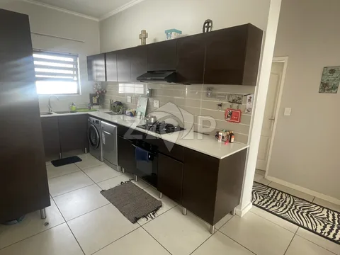Townhouse in Greenstone Hill — photo 1 of 6