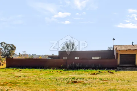 Farm Land with Residence in Walkerville — photo 1 of 17