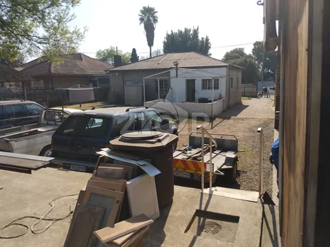 House in Primrose — photo 1 of 33