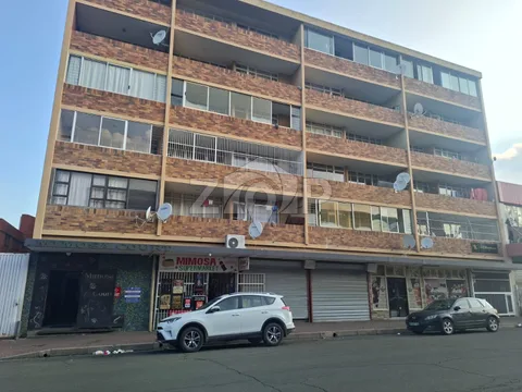 Apartment / Flat in Bloemfontein — photo 1 of 10