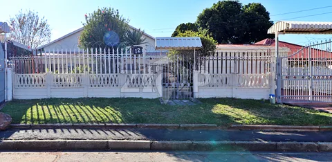 House in Primrose — photo 1 of 31