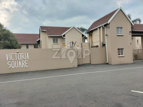 Townhouse in Eden Glen — photo 1 of 12