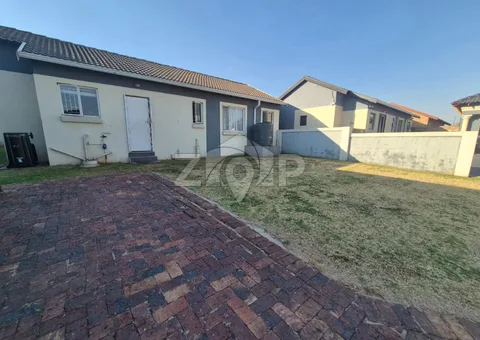 House in Germiston — photo 1 of 6